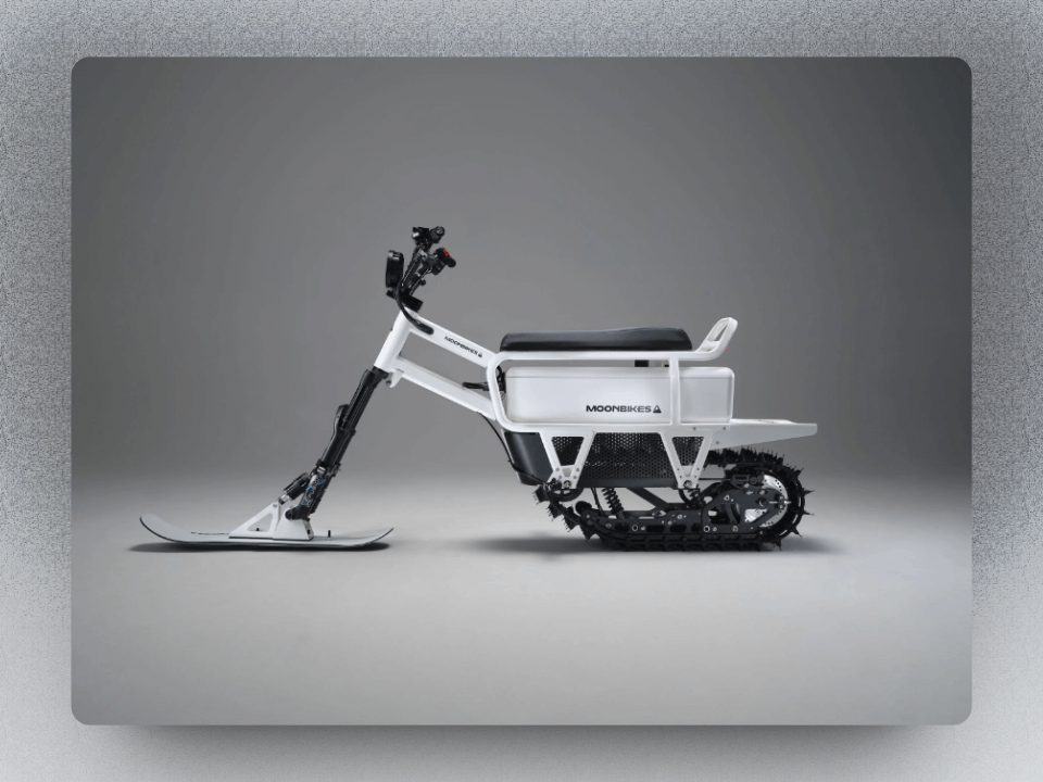 Moonbile electric snowbike